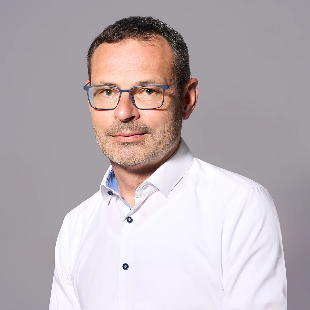 Robert Höner im Erfahrungsbericht der RKM 740 Viszeralchirurgie und Ayurvedamedizin Düsseldorf